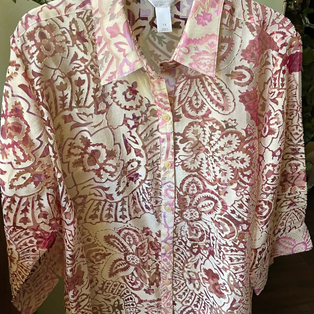 NWOT CJ Banks Sheer/Burnout Pattern Blouse in Shades of Pinks, Mauve, Lilac 1X